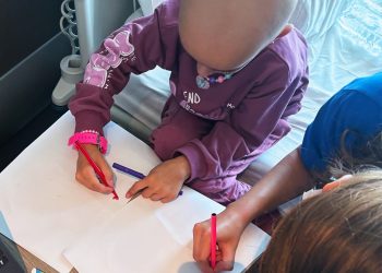 Türkiye’de her yıl 15 bin çocuk, riskli hastalıklarla mücadele ediyor