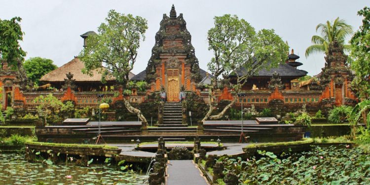 Sevgililer Günü’nün en romantik rotaları