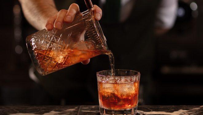 Sanasaryan Han, Sini Restaurant ve The Library Bar ile Büyüleyici Bir Yolculuk