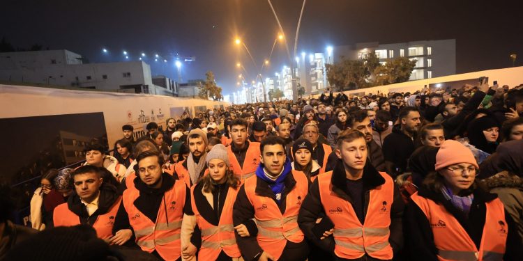 Lösev’in Kanseri Yenen Mücadeleci Gençleri Depremi Unutmadı