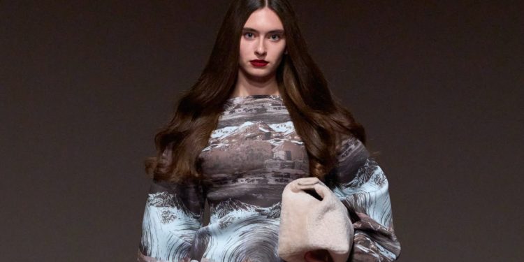 Les Benjamins Dubai Moda Haftası’nda Sonbahar/Kış 2025 ‘Altaicana’ Koleksiyonunu Tanıttı