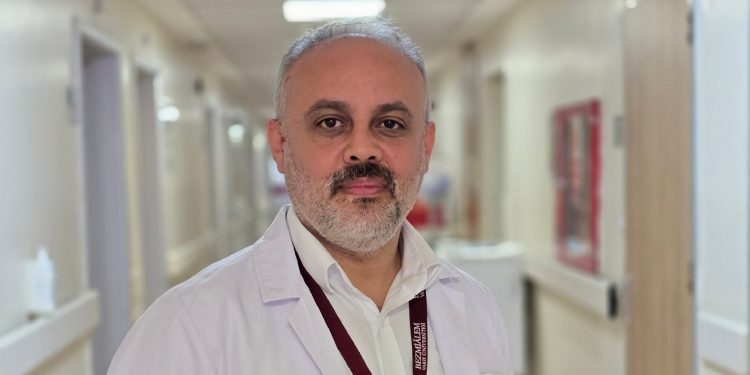 Prof. Dr. Ünal Aydın: “Limonu yemek mi, koklamak mı tansiyonu düşürüyor?