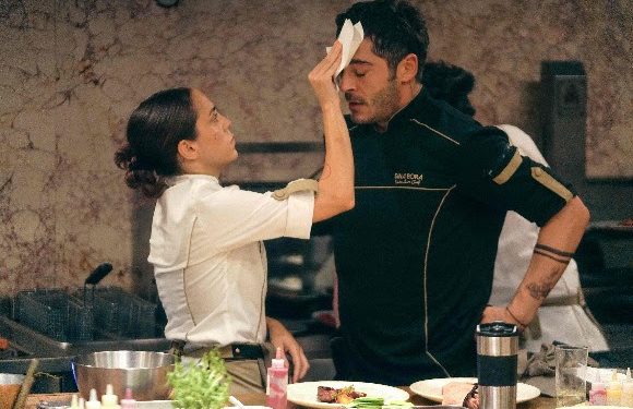 Burak Deniz ve Öykü Karayel’in Başrollerini Paylaştığı Filmden Yeni Tanıtım Yayınlandı