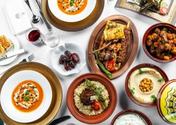 Raffles İstanbul Ramazanı Geleneksel İftar Büfesiyle Karşılıyor