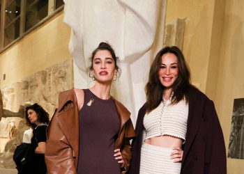 Sandro Sonbahar-Kış 2025 Koleksiyonu’nu Paris’te Bourdelle Müzesinde Gerçekleşen Etkinlikte Sundu