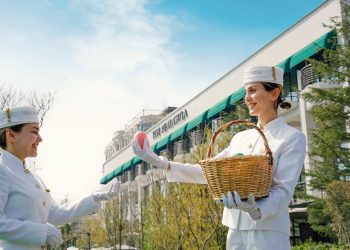 The Peninsula Istanbul’da Bahara Lezzetli Bir Başlangıç: Paskalya Brunch ve Bahar Temalı Çay Saati