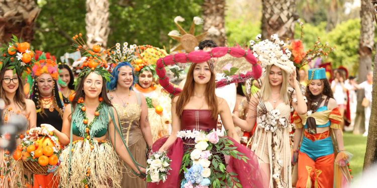 Portakal Çiçeği Karnavalı’nda 200’den Fazla Etkinlik Var