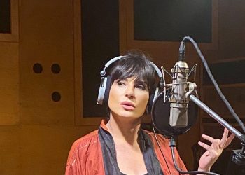 “Yıllar Sonra: Hümeyra” albümünün 3’üncü şarkısı Ayşegül Aldinç yorumuyla “Dilber”