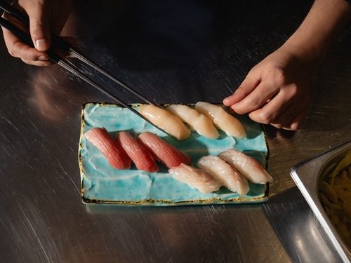 Dünyaca Ünlü Şef Marcel Fınsterer, Four Seasons Hotel Bosphorus’ta Deniz Ürünlerini Sanata Dönüştürüyor