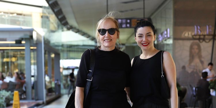 Anne Kız Alışverişte