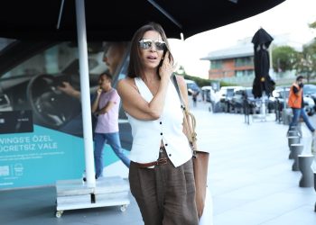 Gençlere Taş Çıkarttı