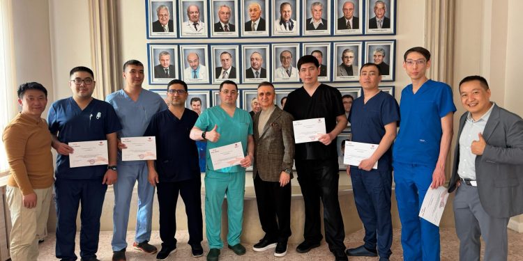 Kazakistan’da Türk ve Kazak Kardiyologlardan Ortak Başarı